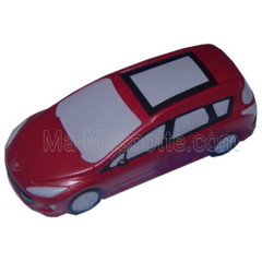 Réplique miniature d'une voiture en mousse sur mesure